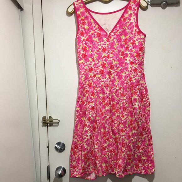 VINTAGE MICA V-BACK FLORAL PRINT DRESSES SIZE 12 - Picture 2 of 8